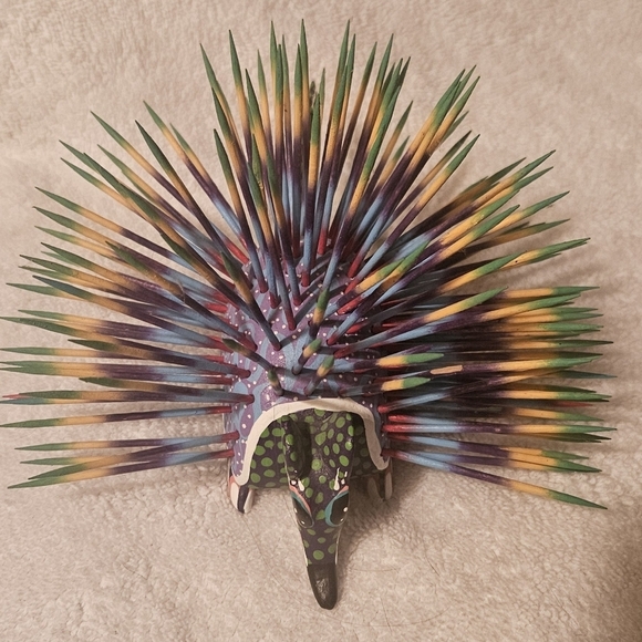 Handmade Other - Hand Crafted Oaxacan Mexican Large Alebrije Wood Porcupine Colorful  Beautiful
